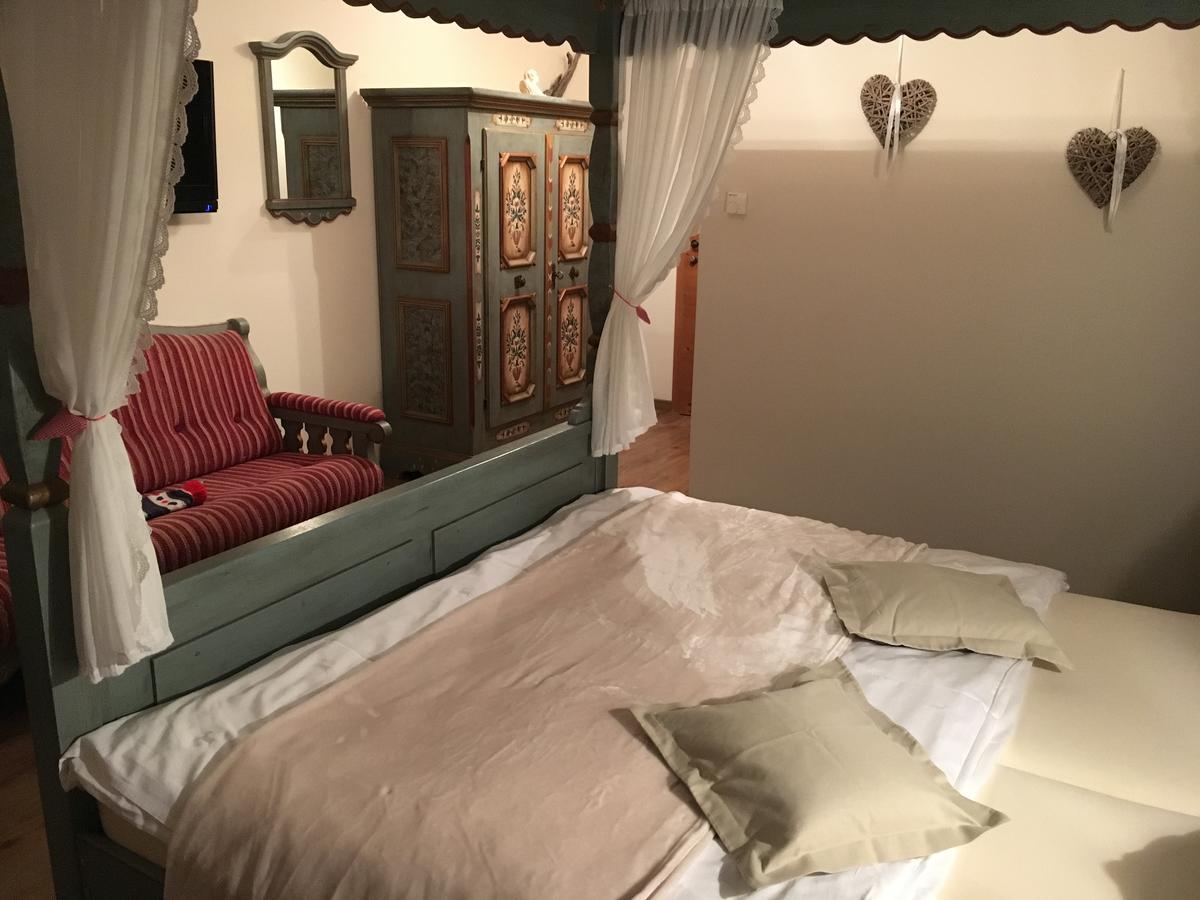 Hotel Zum Urviech -Erwachsenenhotel- (Adults Only) Ервальд Екстер'єр фото